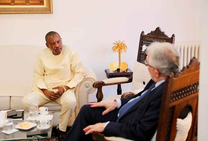 Diplomatie religieuse : le Niger teste une voie détournée à Paris