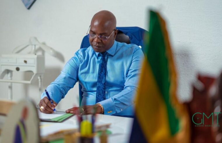 Yves Fernand Manfoumbi plaide pour une refondation stratégique du Gabon