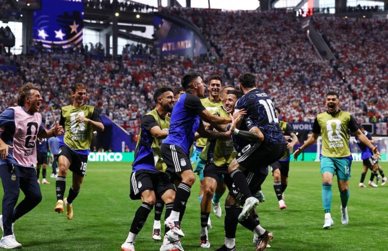 L&rsquo;argentine élimine l&rsquo;angleterre en demi-finale et file vers un nouveau sacre mondial