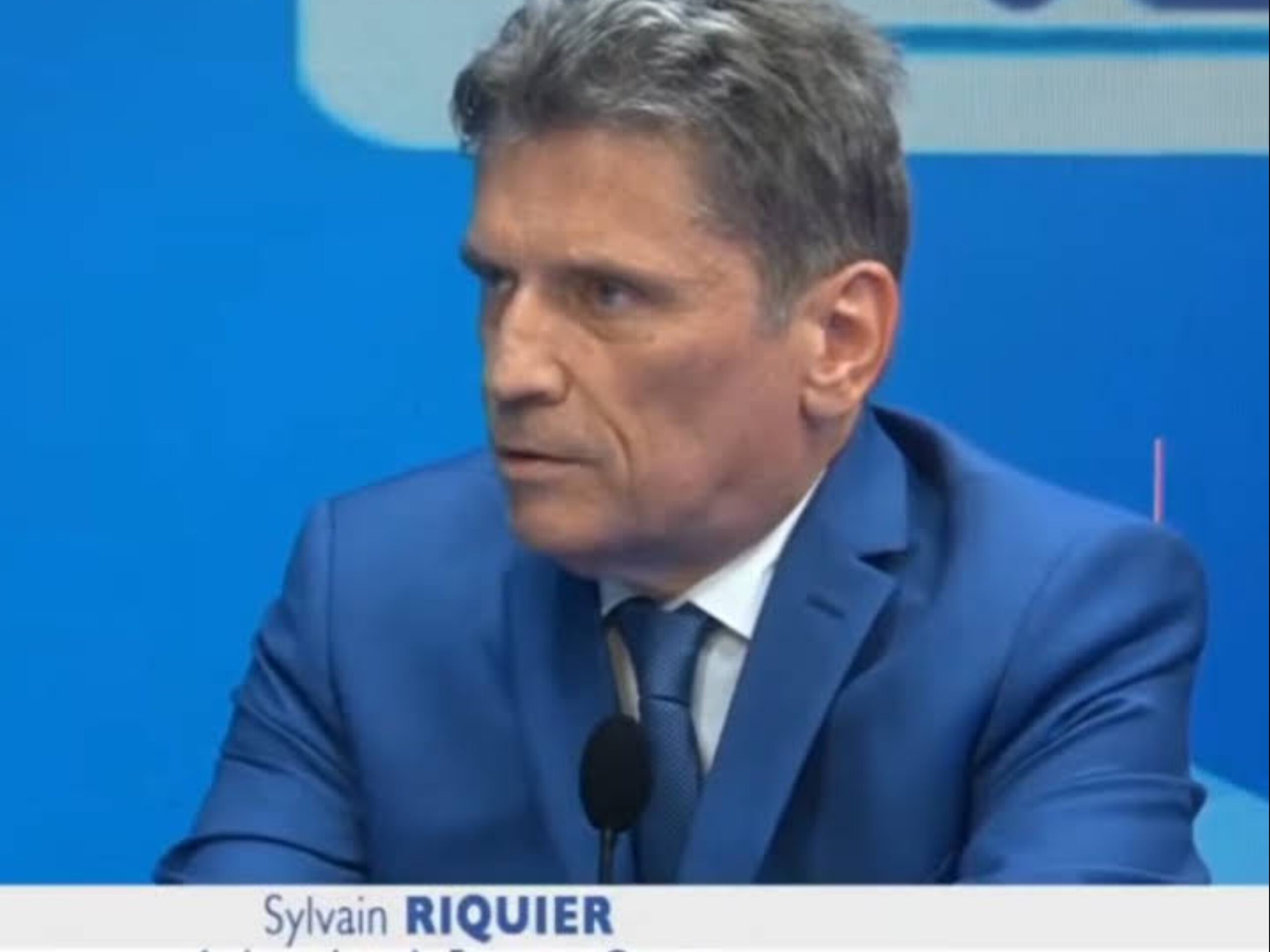 Le silence de l&rsquo;Élysée après la présidentielle 2025 au Cameroun : l&rsquo;ambassadeur de France s&rsquo;explique