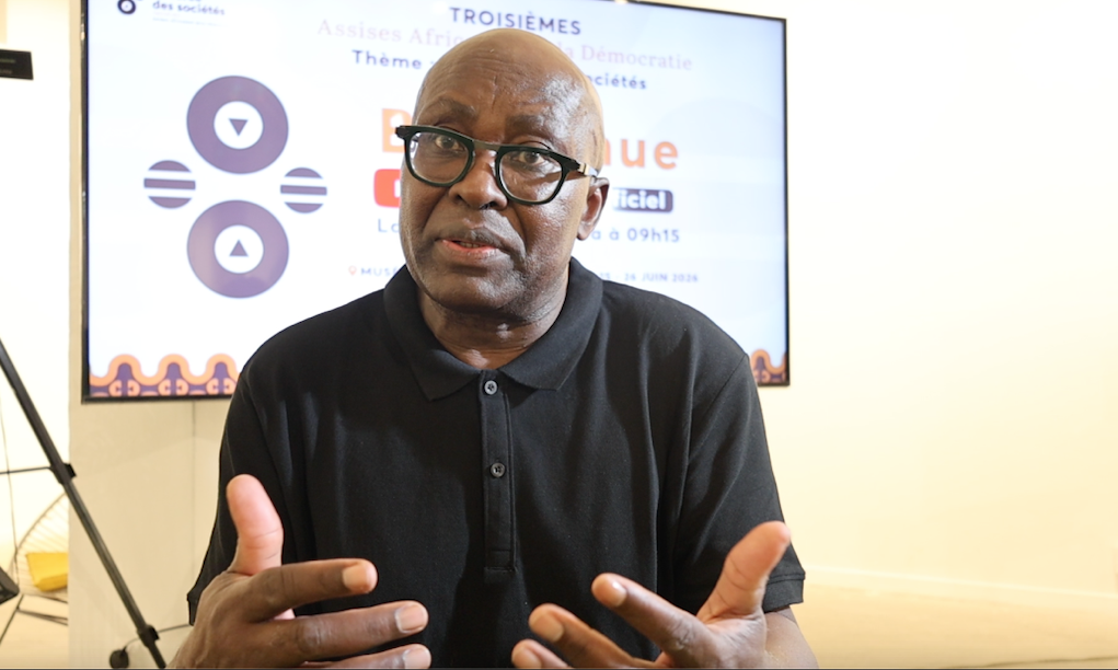 Achille Mbembe : un regard sans concession sur la démocratie africaine