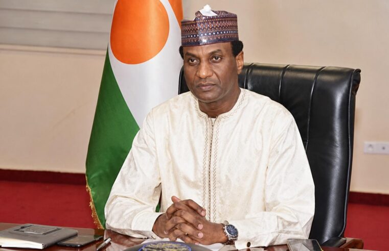 Le pouvoir civil au Niger sous les juntes : l&rsquo;étau se resserre autour de Lamine Zeine