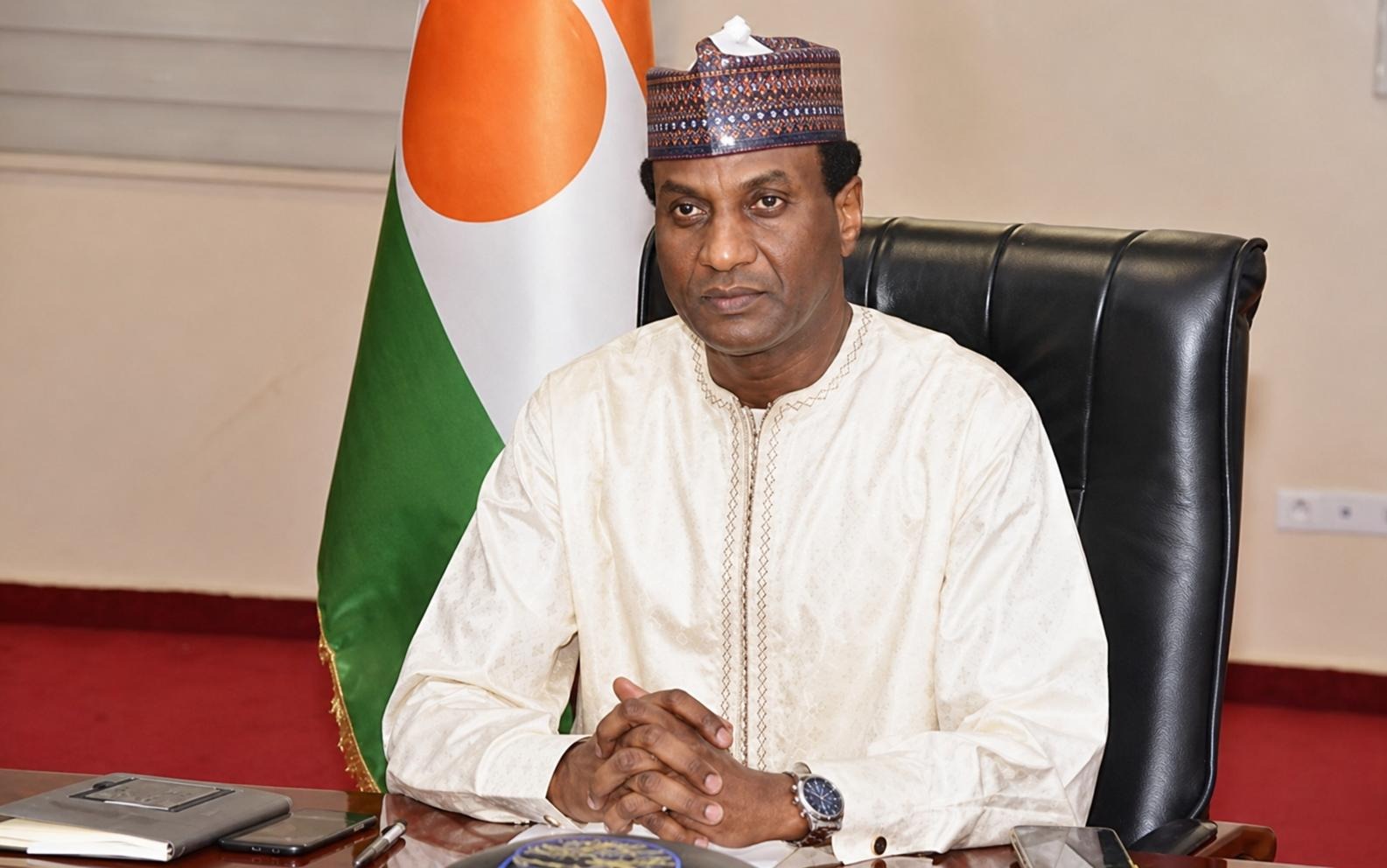 Le pouvoir civil au Niger sous les juntes : l&rsquo;étau se resserre autour de Lamine Zeine