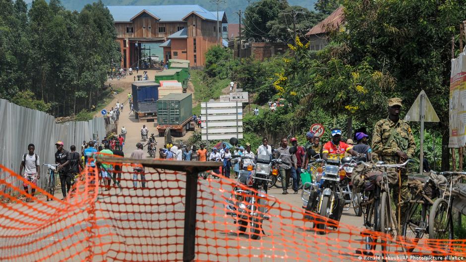 Ebola en RDC : frontières ouvertes et riposte accélérée pour endiguer la crise