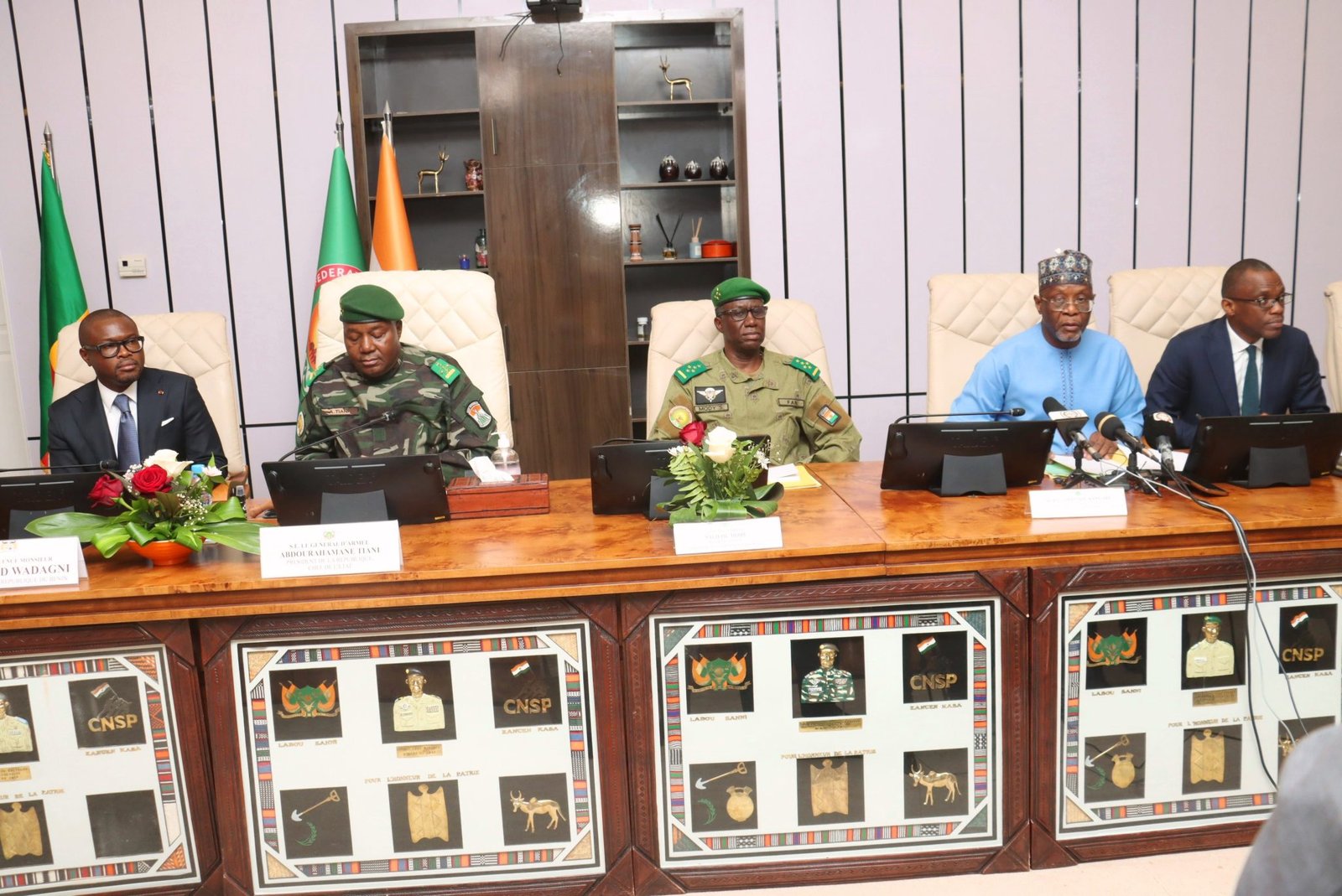 Experts Bénin-Niger lancés pour rouvrir la frontière en deux semaines