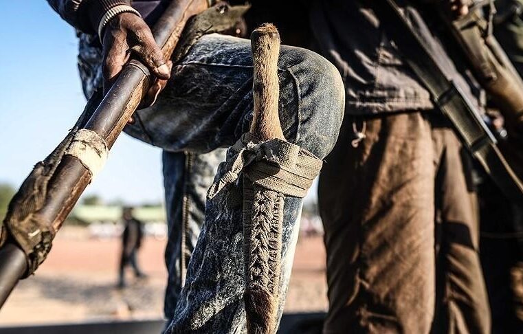 Burkina Faso : double attaque jihadiste fait une cinquantaine de morts parmi soldats et VDP