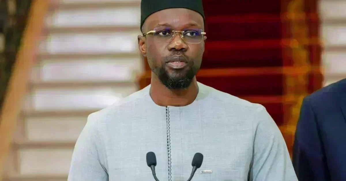 Hommage de Ousmane Sonko au guide religieux Serigne Abdou Bakhi Mbacké