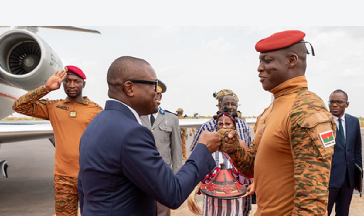 Une alliance sécuritaire renforcée : Bénin et Burkina Faso unissent leurs forces à Koualou