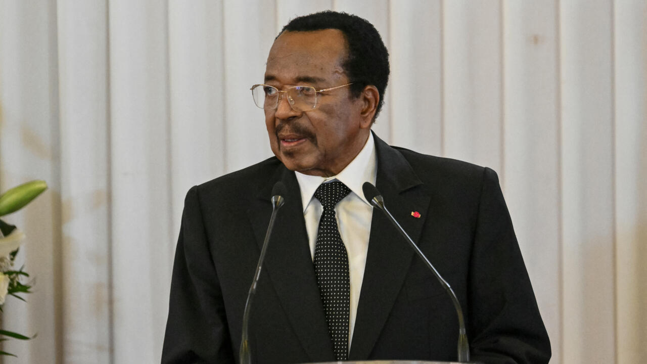 Où se cache le président camerounais Paul Biya ?