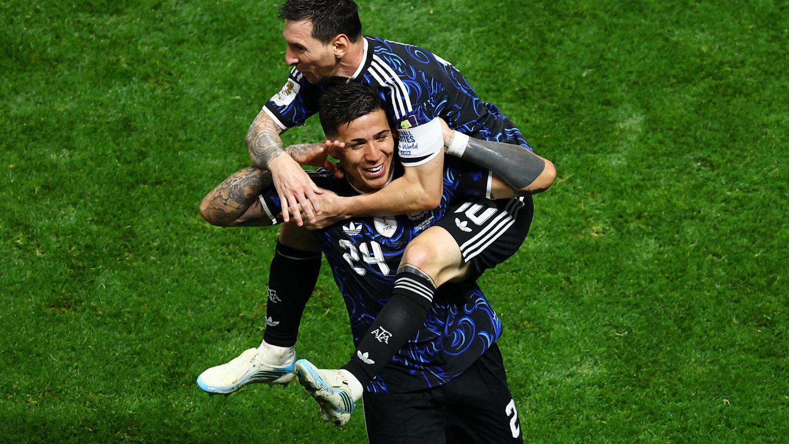 Angleterre-Argentine (1-2) : l’Albiceleste de Lionel Messi en finale, les Bleus retrouveront les Anglais pour la 3e place