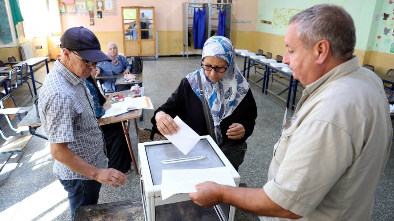 Algérie : participation record de faiblesse aux législatives