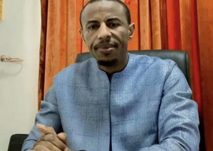Critique acerbe d&rsquo;ousmane sonko par aldiouma sow : le messianisme critiqué