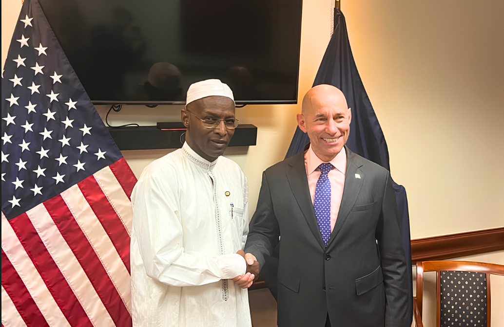 Rencontre entre Frank Garcia et Mahamat Tahir Orozi