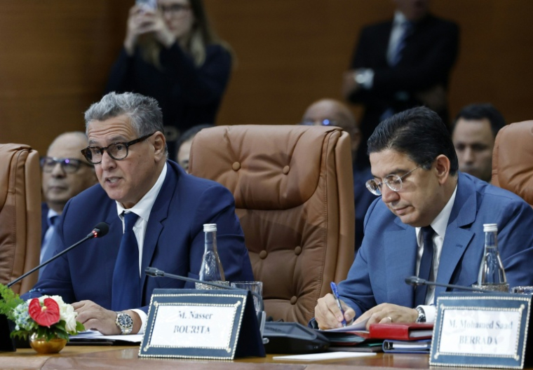 Les ministres marocains et français lors d’une séance plénière à Rabat