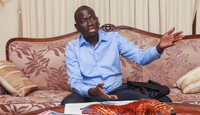Serigne Mboup, maire de Kaolack, lors d'une intervention télévisée