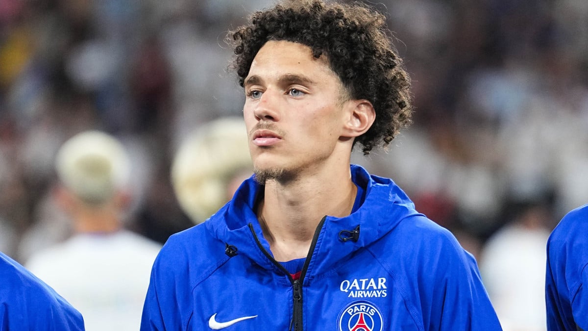 Maghnes Akliouche : un départ fulgurant au PSG sous les yeux de Luis Enrique
