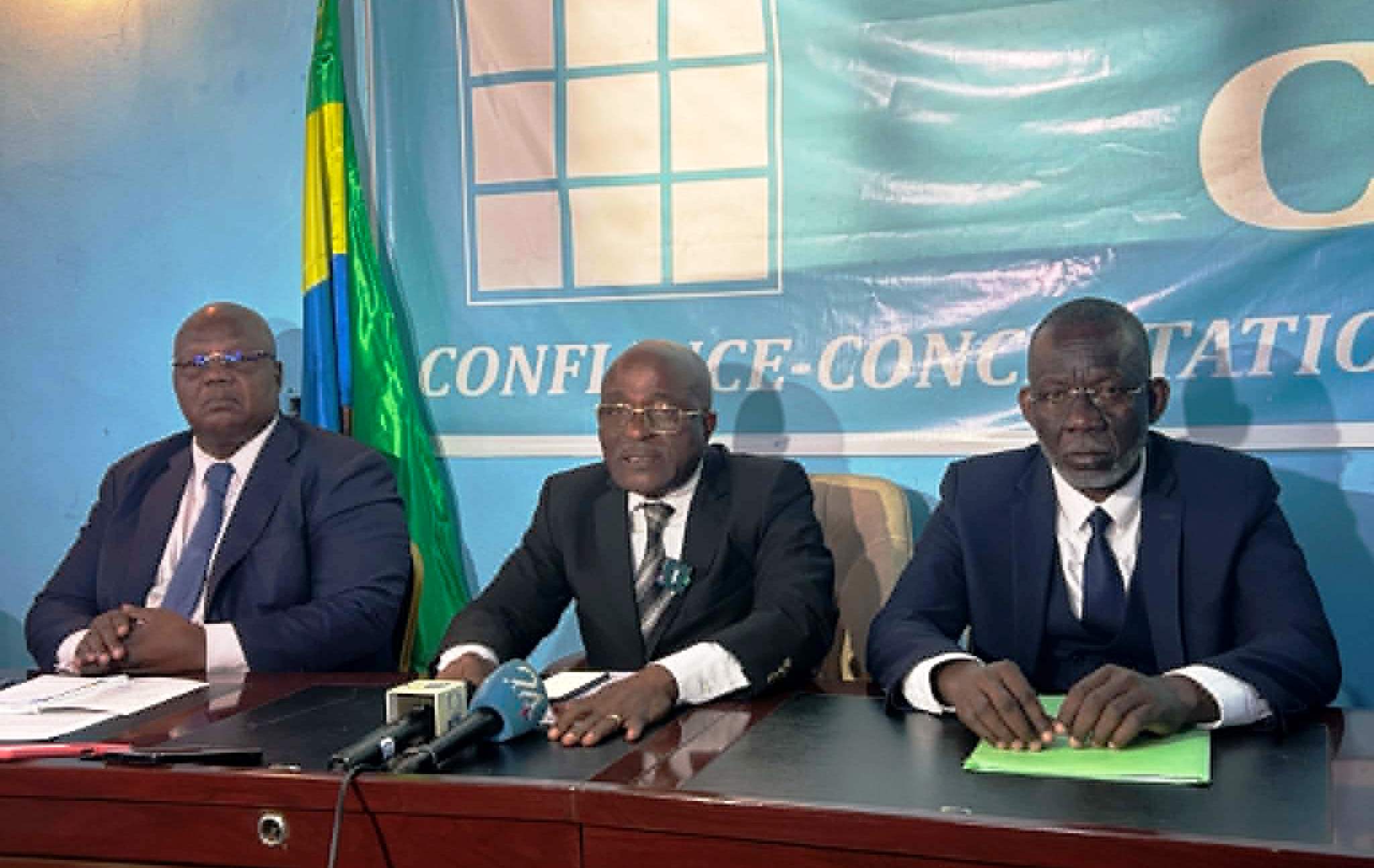 Contester un président gabonais sans franchir les limites