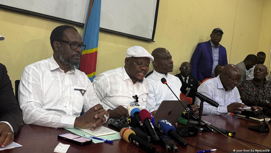 Tshisekedi face aux exigences de la C64 en RDC : analyse d&rsquo;un bras de fer politique