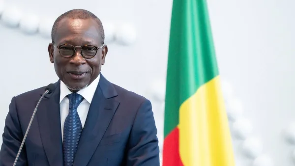 Portrait officiel de Patrice Talon, président élu du Sénat du Bénin