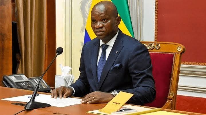 Gabon : les fonctionnaires fantômes chassés, 11 milliards fcfa libérés pour les gabonais