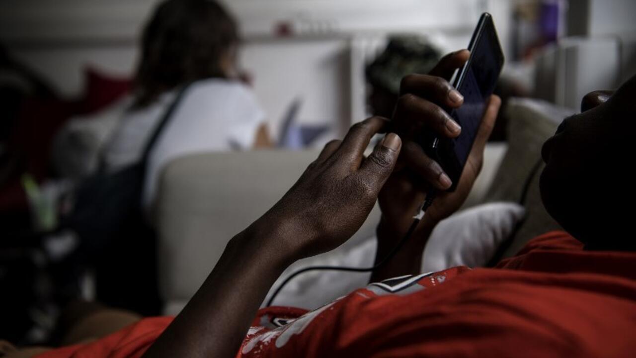 Cameroun : la réforme douanière sur les téléphones change la donne pour les consommateurs