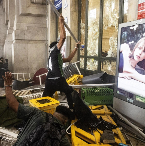 Italie : le gouvernement Meloni sous le feu des réactions après un décret anti-violences urbaines radical