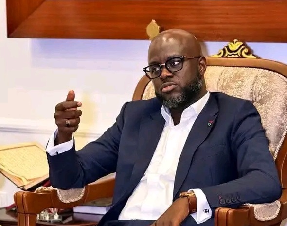Le basculement décisif d&rsquo;Elhadj Malick Ndiaye : un choix qui redéfinit les priorités à l&rsquo;Assemblée nationale du Sénégal